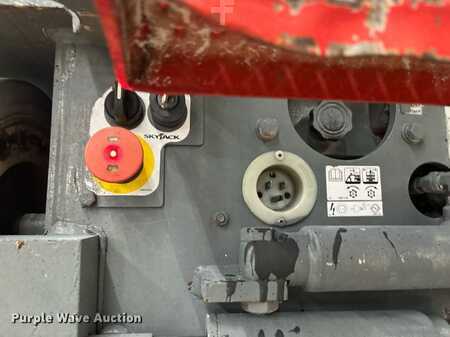 Scissor lift 2014  Skyjack 3226 (23)