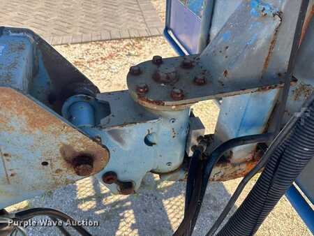 Telescopic boom lift 1999  Genie S-60 (19)