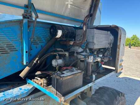 Telescopic boom lift 1999  Genie S-60 (36)