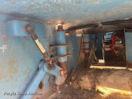 Scissor lift - Genie GS-3246 (15)