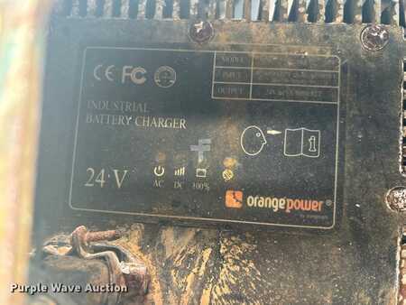 Scissor lift - Genie GS-3246 (20)