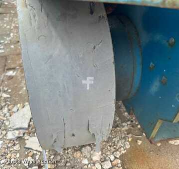 Scissor lift - Genie GS-3246 (35)