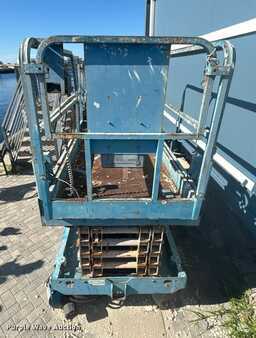 Scissor lift - Genie GS-3246 (7)