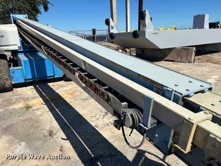 Telescopic boom lift 2003  Genie S-80 (15)