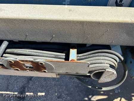 Telescopic boom lift 2003  Genie S-80 (18)