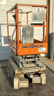 Scissor lift - Skyjack SJIII 3219 (2)