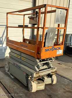 Scissor lift - Skyjack SJIII 3219 (3)