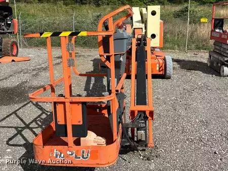 Plataforma Telescópica 2014  JLG E400AJP Narrow (2)