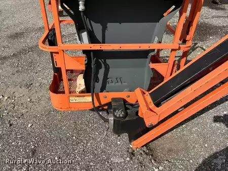 Plataforma Telescópica 2014  JLG E400AJP Narrow (21)