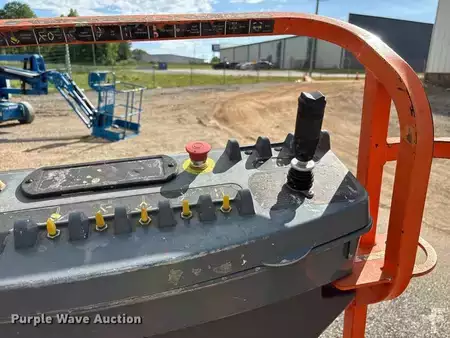 Plataforma Telescópica 2014  JLG E400AJP Narrow (29)