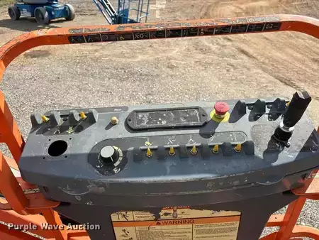 Plataforma Telescópica 2014  JLG E400AJP Narrow (31)