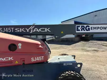 Plataforma Telescópica 2018  Skyjack SJ45T (38)