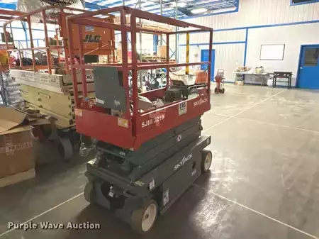 Plataforma de Tijera 2018  SkyJack SKlll3219 (5)