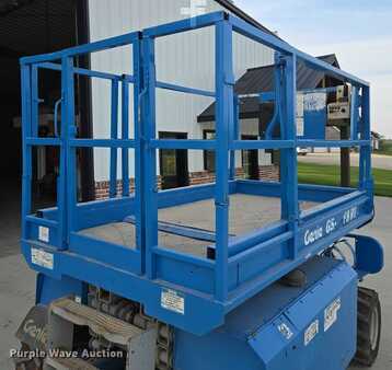 Plataforma Tijera 2000  Genie GS-2668 RT (17)