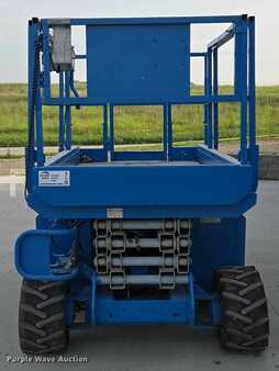 Plataforma Tijera 2000  Genie GS-2668 RT (2)