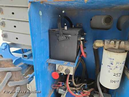 Plataforma Tijera 2000  Genie GS-2668 RT (27)