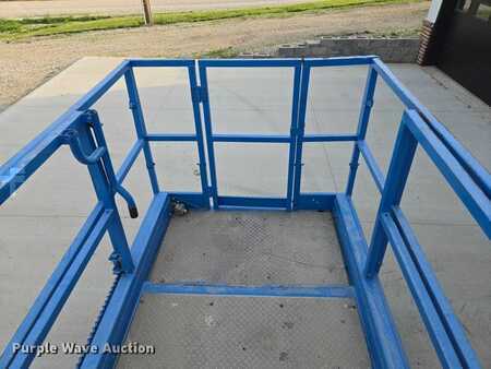 Plataforma Tijera 2000  Genie GS-2668 RT (33)