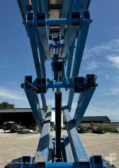 Scissor lift 2016  Genie GS4069DC (3)