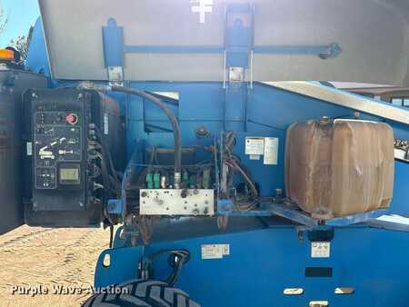 Telescopic boom lift 2014  Genie S-60X (21)