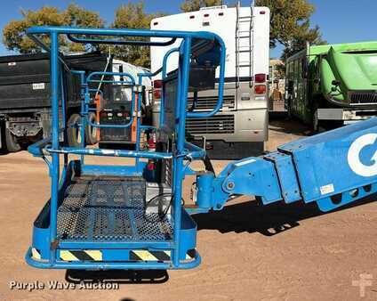 Telescopic boom lift 2014  Genie S-60X (7)