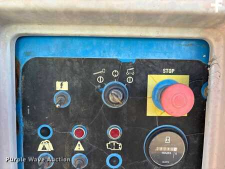 Telescopic boom lift 2008  Genie S-65 (26)