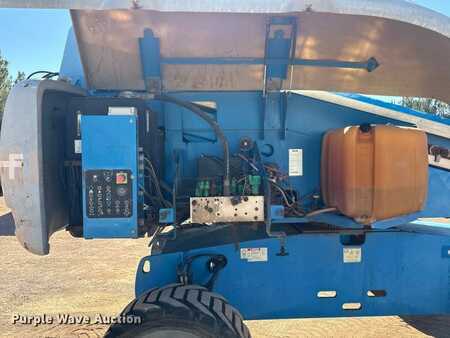 Telescopic boom lift 2008  Genie S-65 (30)