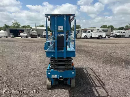 Plataforma de Tijera 2014  Genie GS-1930 (2)