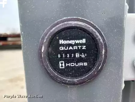 Vertical mast lift - SkyJack SJ12 (36)