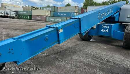 Telescopic boom lift 2005  Genie S-60 (12)