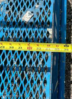 Telescopic boom lift 2005  Genie S-60 (16)