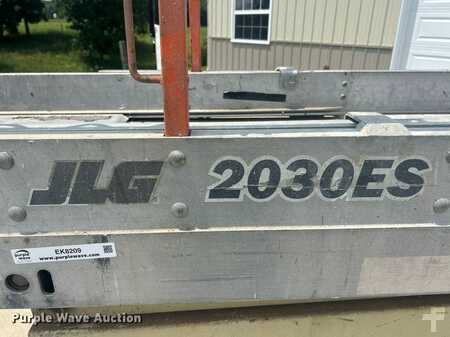 Scissor lift 2007  JLG 2030ES (10)