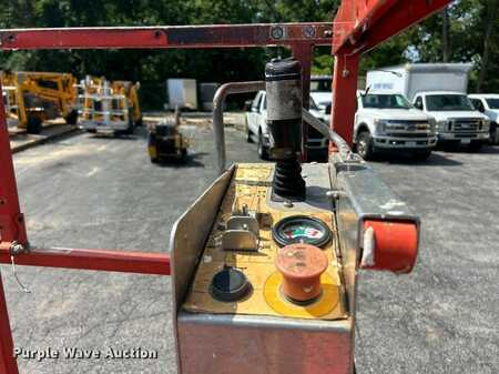 Scissor lift - Skyjack SJIII 3226 (17)