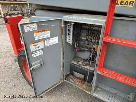 Scissor lift 2006  Skyjack SJ8841 (12)