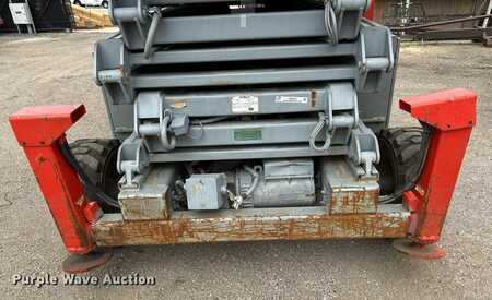 Scissor lift 2006  Skyjack SJ8841 (20)