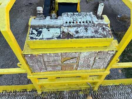 Plataforma Telescópica - Grove T80 (13)