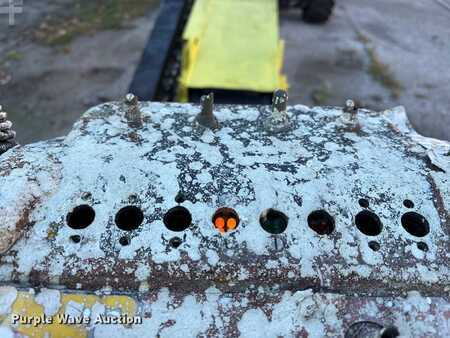 Plataforma Telescópica - Grove T80 (17)