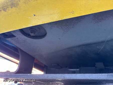 Plataforma Telescópica - Grove T80 (30)