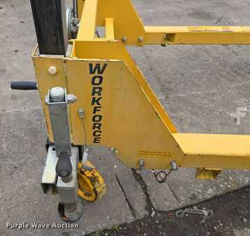 Vertical mast lift - Workforce XLT Cat 23 (36)