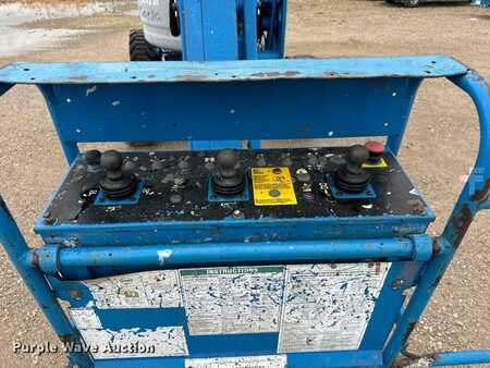 Telescopic boom lift 2012  Genie Z-45/25J (15)
