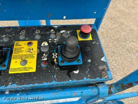 Telescopic boom lift 2012  Genie Z-45/25J (18)