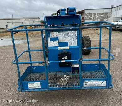 Telescopic boom lift 2012  Genie Z-45/25J (2)