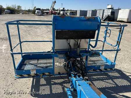 Telescopic boom lift 2012  Genie S85 (14)