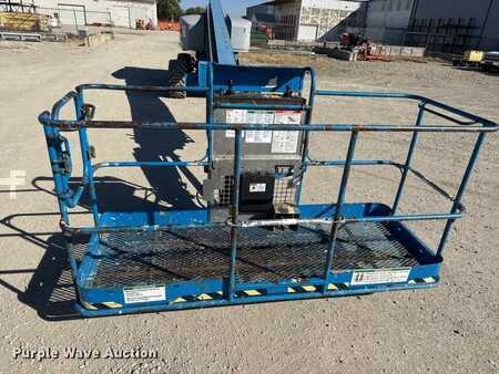 Telescopic boom lift 2012  Genie S85 (16)