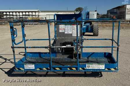 Telescopic boom lift 2012  Genie S85 (2)