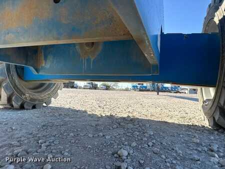 Telescopic boom lift 2012  Genie S85 (30)