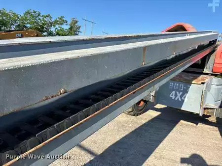 Telescopic boom lift - SkyJack SJ61T (25)