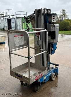 Vertical mast lift - Genie AWP-30S (1)