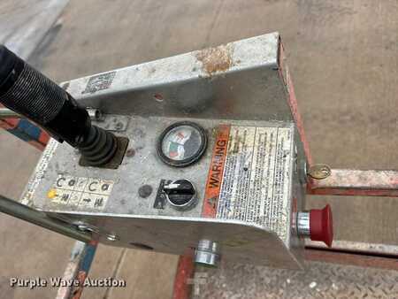 Plataforma Tijera 1994  SkyJack SJ-3220 (13)