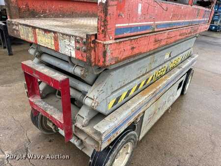 Plataforma Tijera 1994  SkyJack SJ-3220 (21)