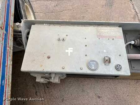 Plataforma Tijera 1994  SkyJack SJ-3220 (35)